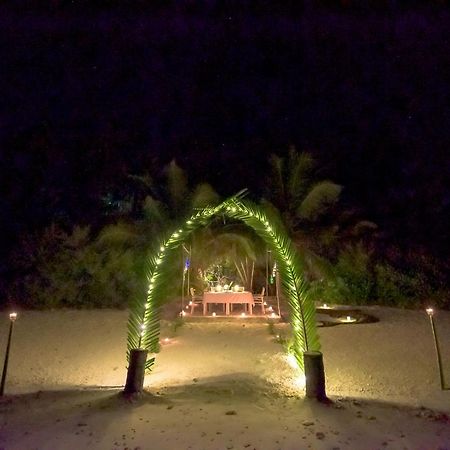 Dhiguveli Maldives Hotel Дхигура Екстериор снимка